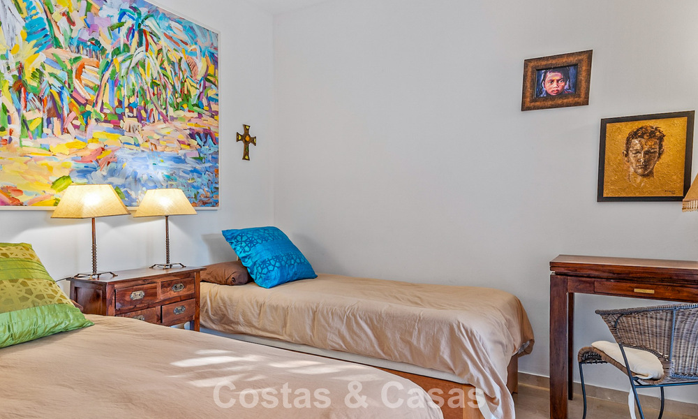 Ready-to-move-in apartment for sale just steps from the beach in Marbella 791499