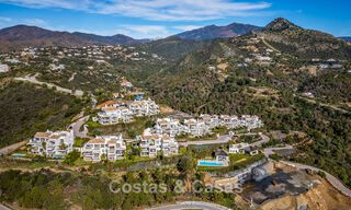 Luxurious 3-bedroom apartment for sale with panoramic sea views in a gated resort in Marbella - Benahavis 791535 