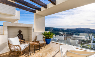 Luxurious 3-bedroom apartment for sale with panoramic sea views in a gated resort in Marbella - Benahavis 791544 