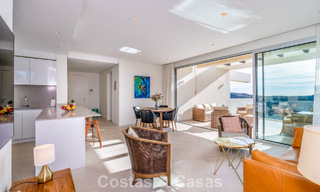 Luxurious 3-bedroom apartment for sale with panoramic sea views in a gated resort in Marbella - Benahavis 791563 