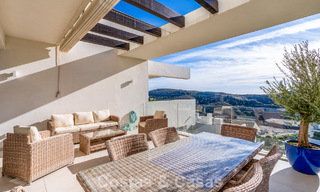 Luxurious 3-bedroom apartment for sale with panoramic sea views in a gated resort in Marbella - Benahavis 791572 