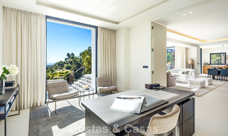 Luxury class villa for sale front-line golf with panoramic views in Marbella - Benahavís 791596 