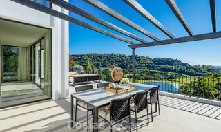 Luxury class villa for sale front-line golf with panoramic views in Marbella - Benahavís 791603 