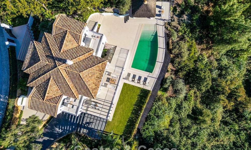 Luxury class villa for sale front-line golf with panoramic views in Marbella - Benahavís 791624