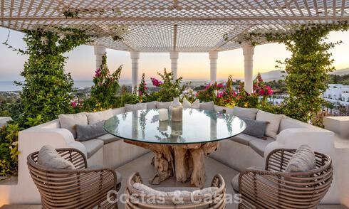 Exclusive duplex penthouse with private pool and panoramic sea views for sale on Marbella’s Golden Mile 791643