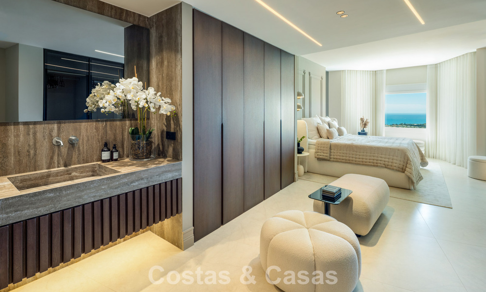 Exclusive duplex penthouse with private pool and panoramic sea views for sale on Marbella’s Golden Mile 791661