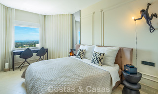 Exclusive duplex penthouse with private pool and panoramic sea views for sale on Marbella’s Golden Mile 791664 