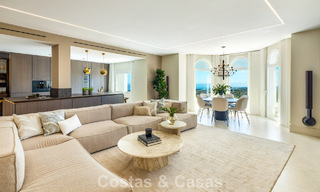 Exclusive duplex penthouse with private pool and panoramic sea views for sale on Marbella’s Golden Mile 791671 