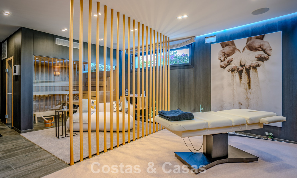 Brand-new, modern luxury villa with sea views for sale in a golf resort in Mijas, Costa del Sol 791678