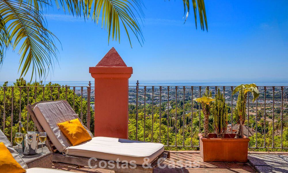 Move-in ready, spacious apartment with panoramic sea views for sale in Benahavís - Marbella 791737