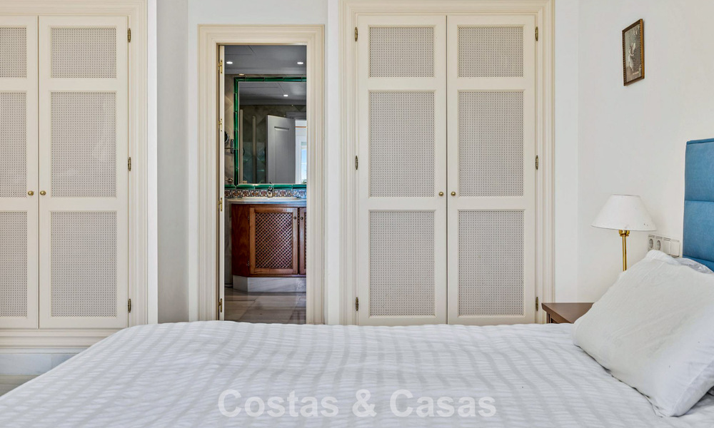 Move-in ready, spacious apartment with panoramic sea views for sale in Benahavís - Marbella 791746