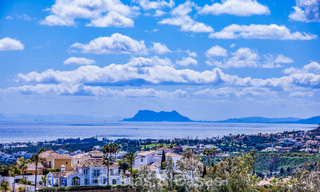 Move-in-ready, spacious top-floor apartment with stunning sea views for sale in Marbella - Benahavís 791765 