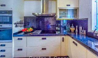 Move-in-ready, spacious top-floor apartment with stunning sea views for sale in Marbella - Benahavís 791767 