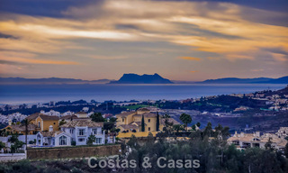 Move-in-ready, spacious top-floor apartment with stunning sea views for sale in Marbella - Benahavís 791793 