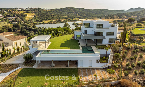 Brand-new luxury villa with advanced contemporary design for sale in Sotogrande Alto, Costa del Sol 791852