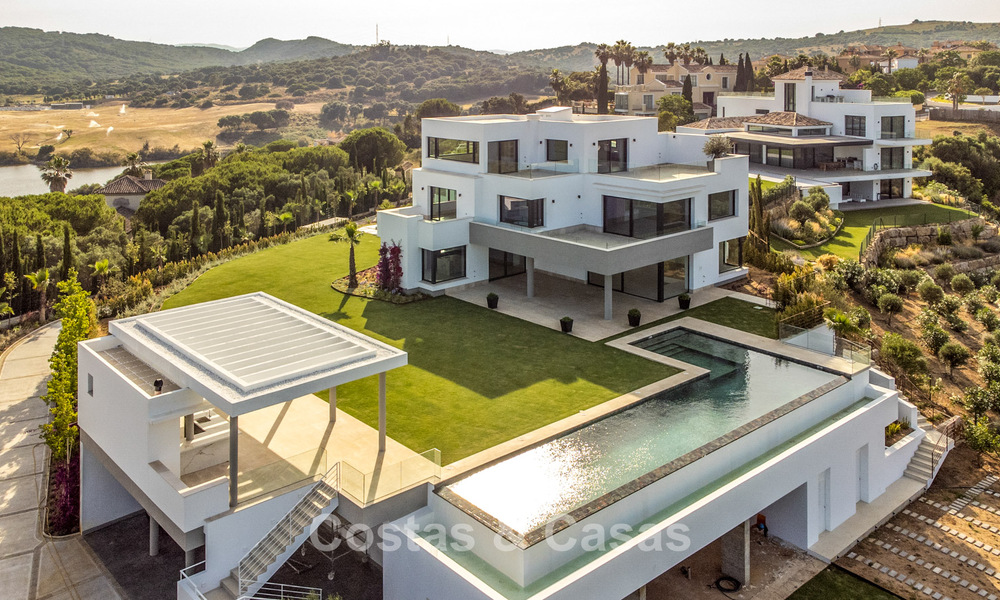 Brand-new luxury villa with advanced contemporary design for sale in Sotogrande Alto, Costa del Sol 791853