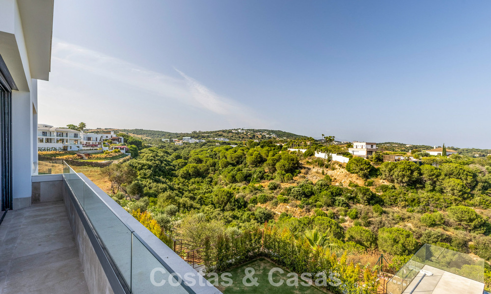 Brand-new luxury villa with advanced contemporary design for sale in Sotogrande Alto, Costa del Sol 791858