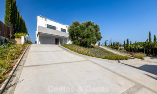 Brand-new luxury villa with advanced contemporary design for sale in Sotogrande Alto, Costa del Sol 791869 