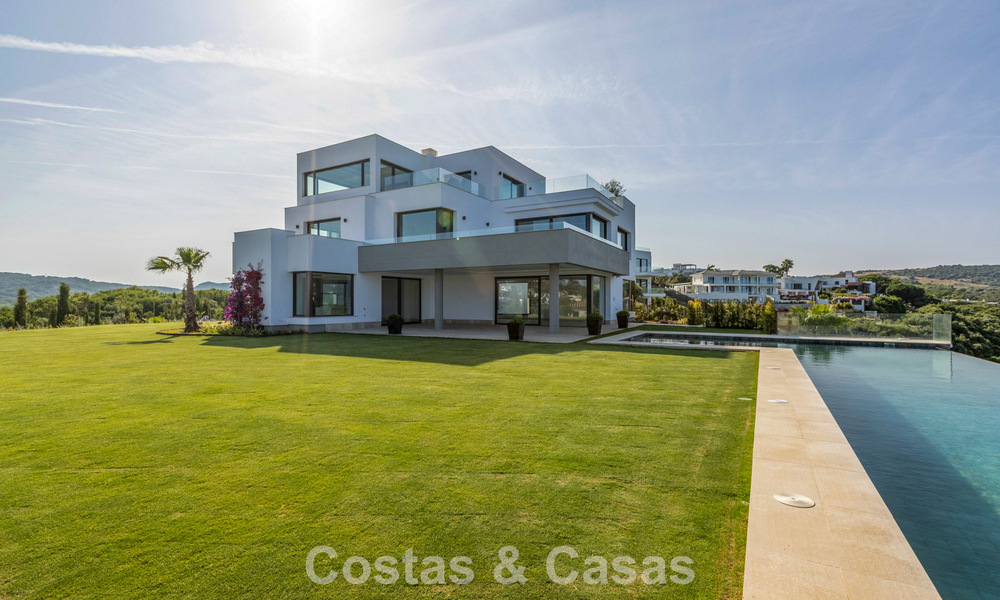 Brand-new luxury villa with advanced contemporary design for sale in Sotogrande Alto, Costa del Sol 791881