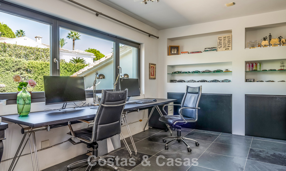 Move-in ready Mediterranean luxury villa with panoramic views for sale in Marbella - Benahavís 791918