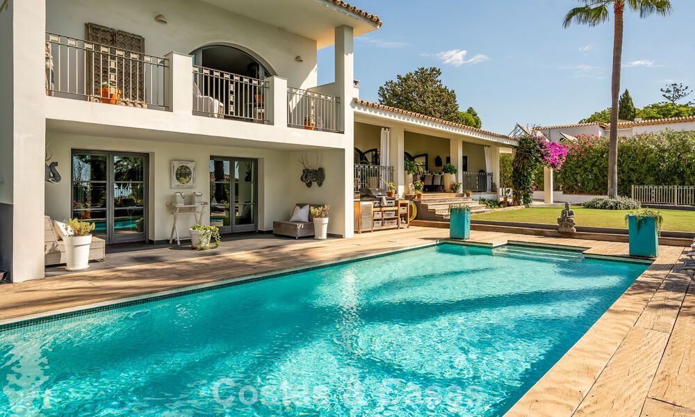 Move-in ready Mediterranean luxury villa with panoramic views for sale in Marbella - Benahavís 791927