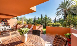 Move-in ready apartment for sale in an exclusive beachside urbanisation between Puerto Banús and San Pedro, Marbella 792027 