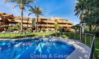 Move-in ready apartment for sale in an exclusive beachside urbanisation between Puerto Banús and San Pedro, Marbella 792031 
