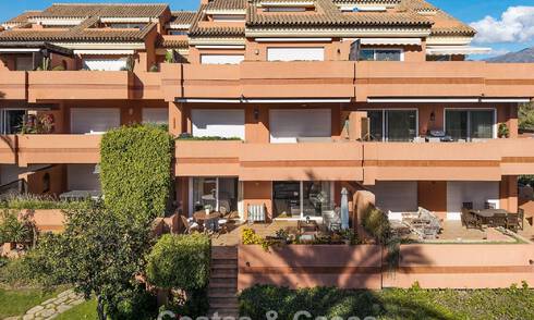 Move-in ready apartment for sale in an exclusive beachside urbanisation between Puerto Banús and San Pedro, Marbella 792039