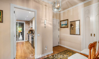 Move-in ready apartment for sale in an exclusive beachside urbanisation between Puerto Banús and San Pedro, Marbella 792046 