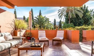 Move-in ready apartment for sale in an exclusive beachside urbanisation between Puerto Banús and San Pedro, Marbella 792054 