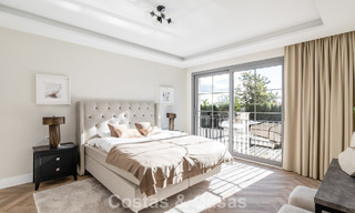 Luxuriously renovated classy villa for sale in a golf resort in Marbella - Benahavís 792000 