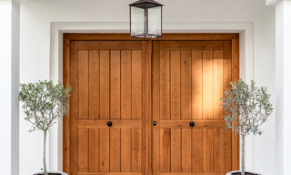 Luxuriously renovated classy villa for sale in a golf resort in Marbella - Benahavís 792017 