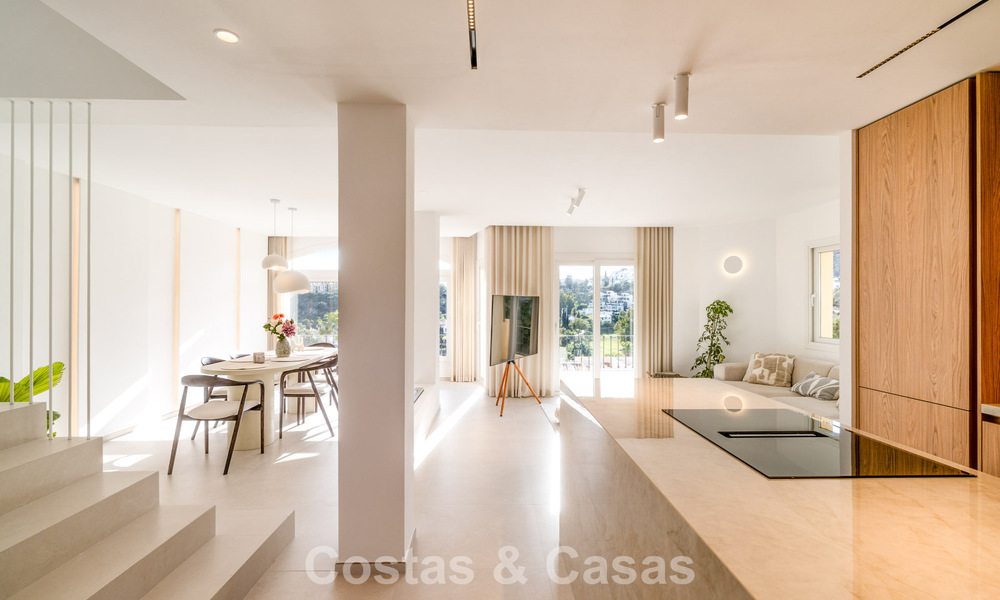 Elegant duplex penthouse with panoramic views for sale in La Quinta, Marbella - Benahavís 791964