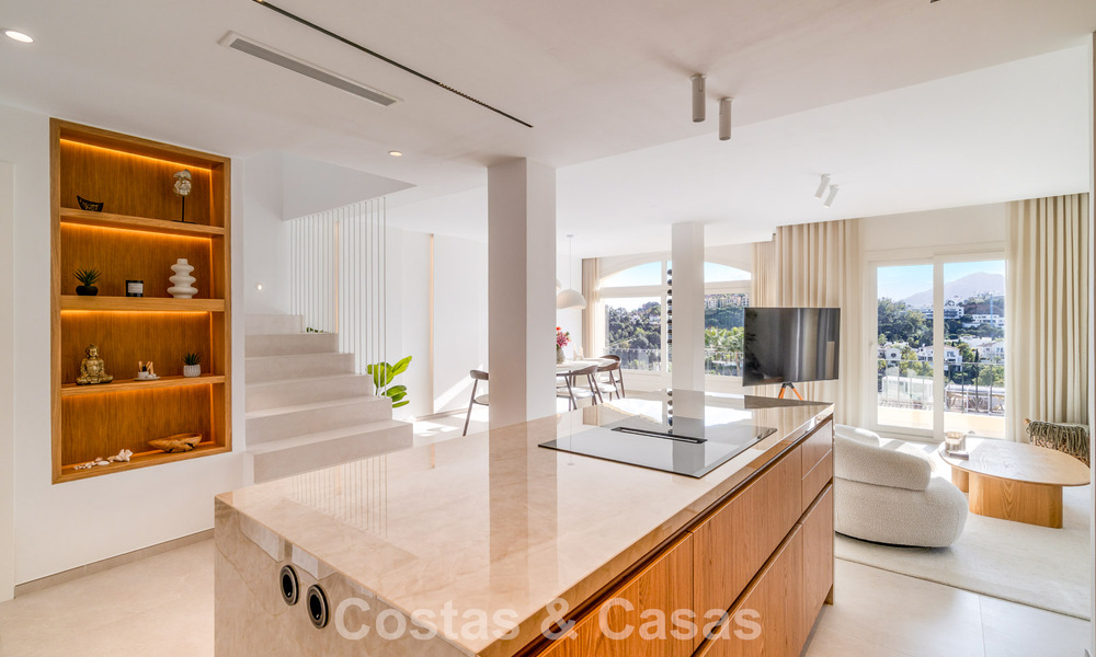 Elegant duplex penthouse with panoramic views for sale in La Quinta, Marbella - Benahavís 791966