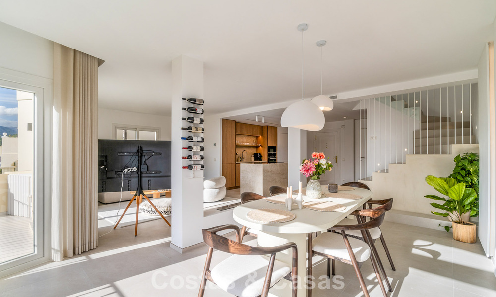 Elegant duplex penthouse with panoramic views for sale in La Quinta, Marbella - Benahavís 791970