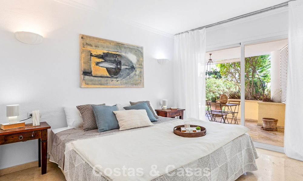 Very spacious garden apartment for sale in a beachfront complex on the New Golden Mile between Marbella and Estepona 792119