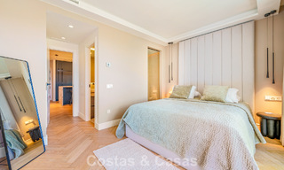 Contemporary renovated duplex penthouse with private pool and panoramic sea views in Nueva Andalucía, Marbella 792166 