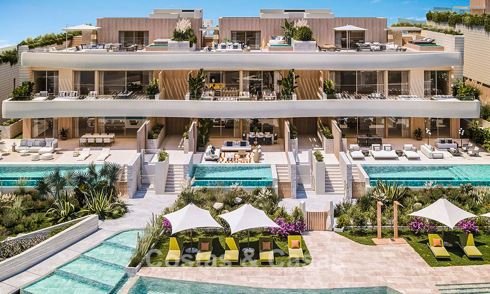High-end luxury apartment for sale in a frontline beach complex east of Marbella Centre 792210