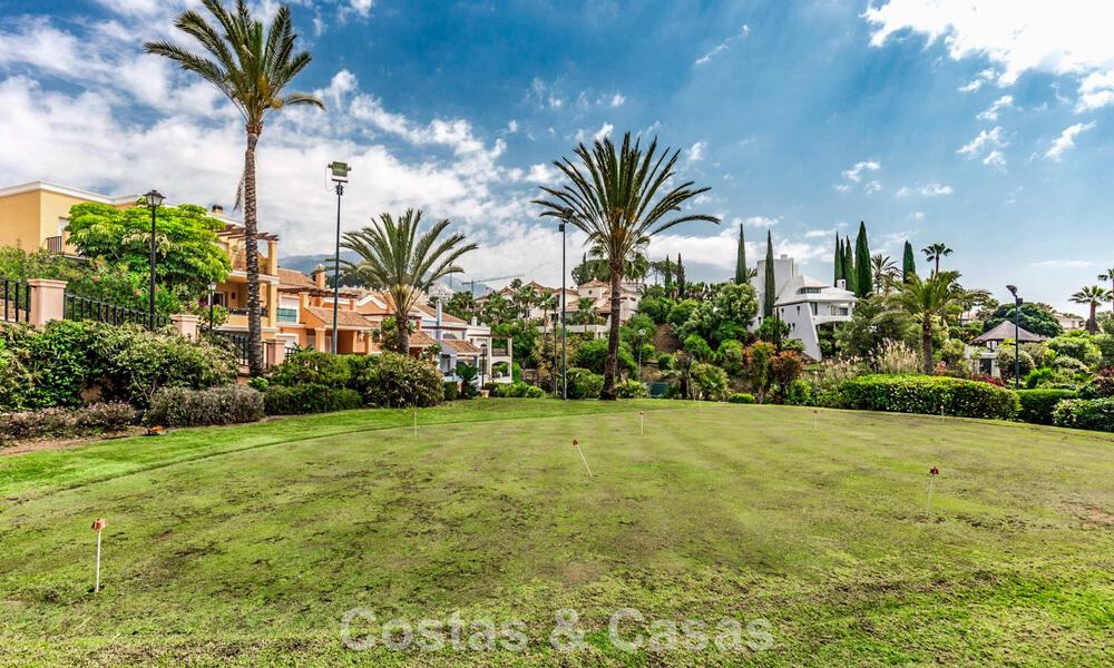 Elegant 4-bedroom corner townhouse for sale in a gated and secure community in Nueva Andalucía, Marbella 792232