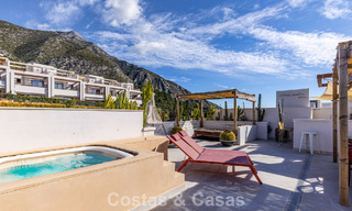 Modern penthouse for sale with panoramic views of the sea and Istán Lake, in the hills just above Marbella’s Golden Mile 792280 