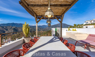 Modern penthouse for sale with panoramic views of the sea and Istán Lake, in the hills just above Marbella’s Golden Mile 792297 