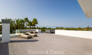 Move-in-ready, modern designer villa for sale within walking distance of the beach and amenities in Guadalmina Baja, Marbella 792352 