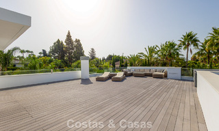 Move-in-ready, modern designer villa for sale within walking distance of the beach and amenities in Guadalmina Baja, Marbella 792353 