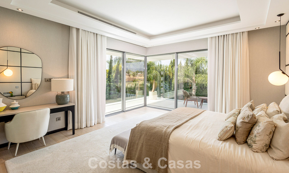 Move-in-ready, modern designer villa for sale within walking distance of the beach and amenities in Guadalmina Baja, Marbella 792357
