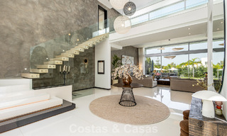 Move-in-ready, modern designer villa for sale within walking distance of the beach and amenities in Guadalmina Baja, Marbella 792361 