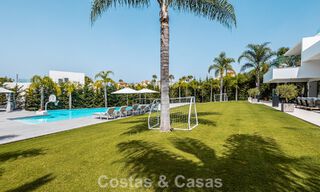 Move-in-ready, modern designer villa for sale within walking distance of the beach and amenities in Guadalmina Baja, Marbella 792378 