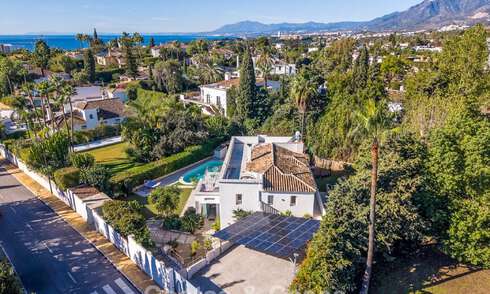 Beautifully renovated luxury villa with timeless Andalusian architecture for sale on the East side of Marbella 792405