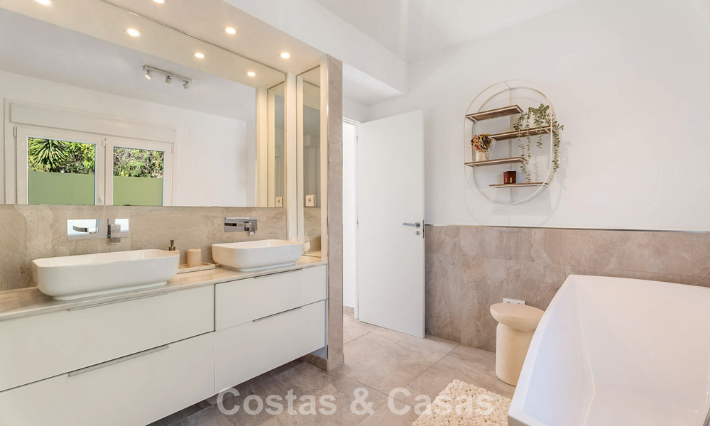 Beautifully renovated luxury villa with timeless Andalusian architecture for sale on the East side of Marbella 792417