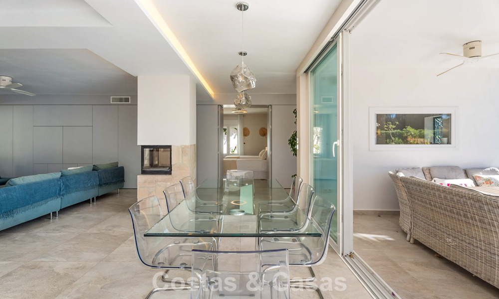 Beautifully renovated luxury villa with timeless Andalusian architecture for sale on the East side of Marbella 792430
