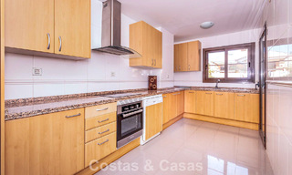 Spacious apartment for sale with 4 bedrooms in a beachside complex on the New Golden Mile between Marbella and Estepona 792480 